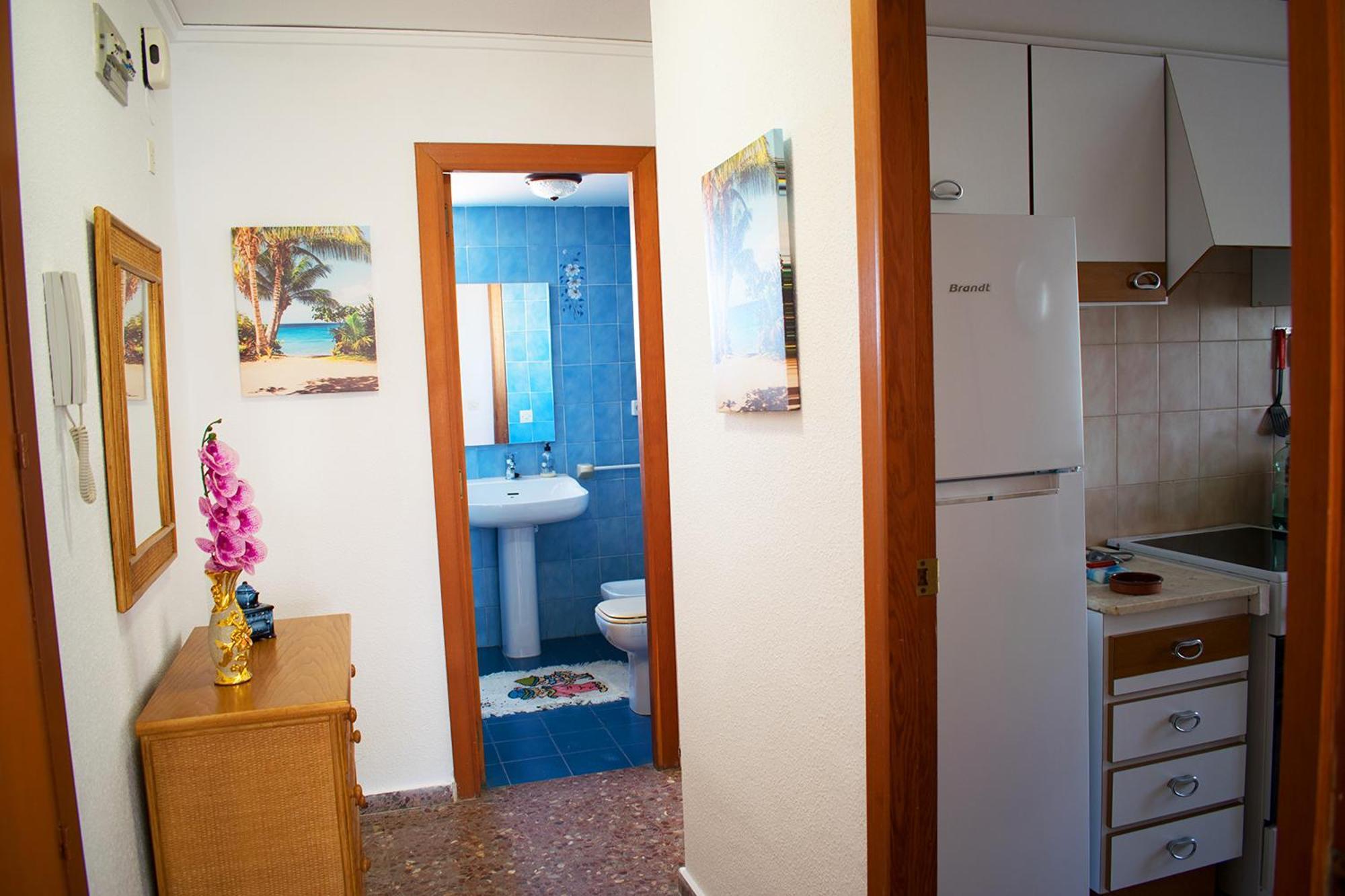 El Tiburon - Piso con espectaculares vistas al mar - solo para familias ideal para 4 personas Playa de Gandia Bagian luar foto