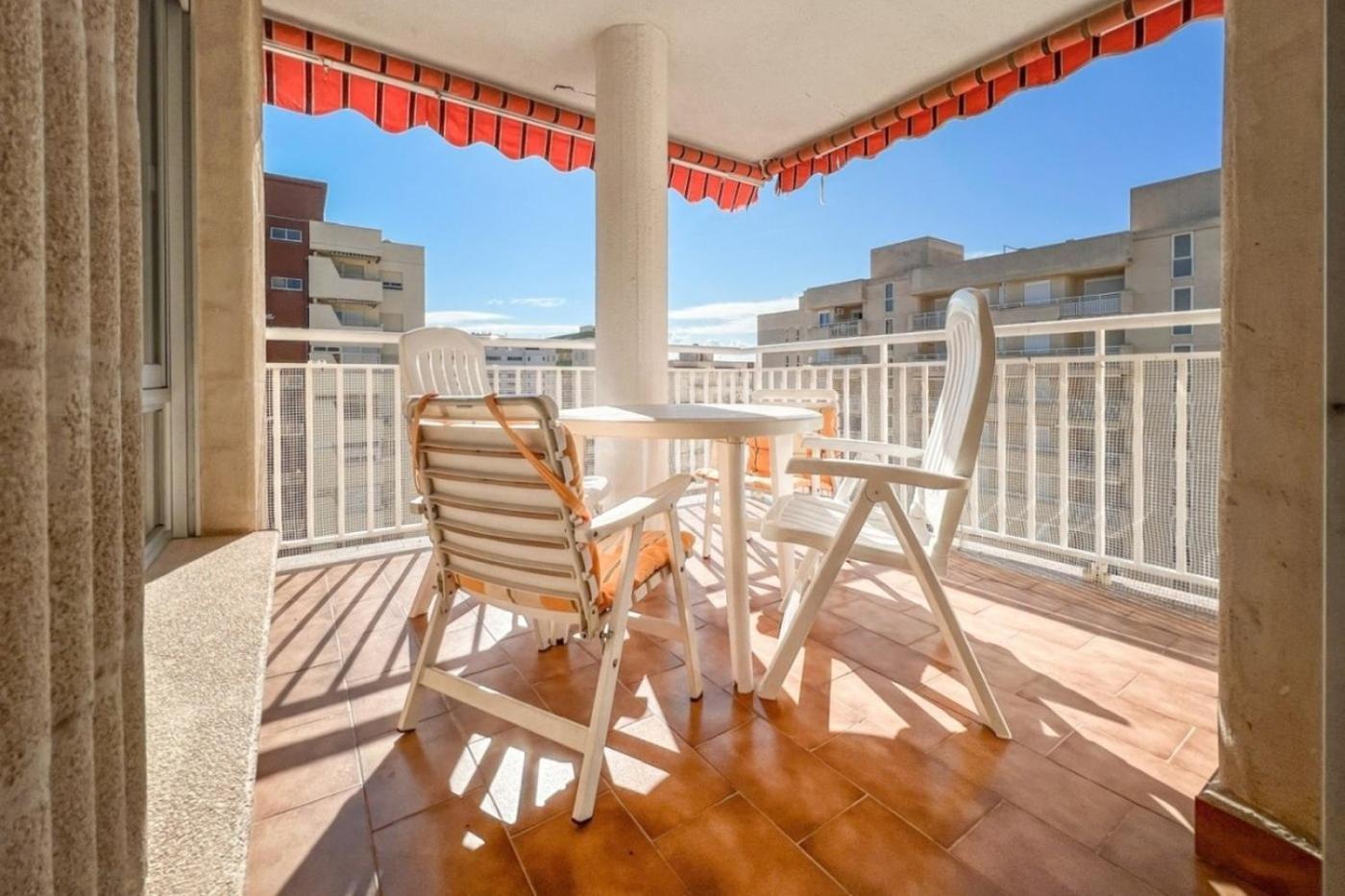 El Tiburon - Piso con espectaculares vistas al mar - solo para familias ideal para 4 personas Playa de Gandia Bagian luar foto